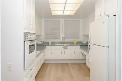 1980 McKinney Way #13R (M15), Seal Beach, CA 90740 - Photo 19