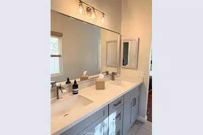 11 Dewberry, Rancho Santa Margarita, CA 92688 - Photo 17