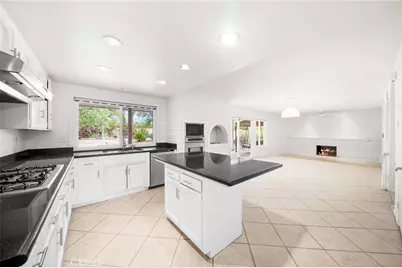 20911 Calle Celeste, Lake Forest, CA 92630 - Photo 11