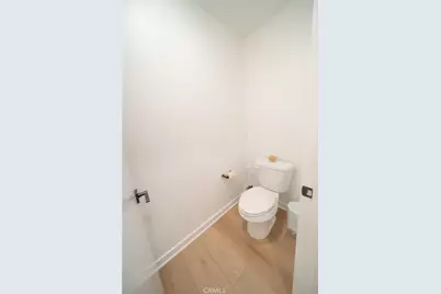 17952 Seaglass Drive, Huntington Beach, CA 92647 - Photo 17