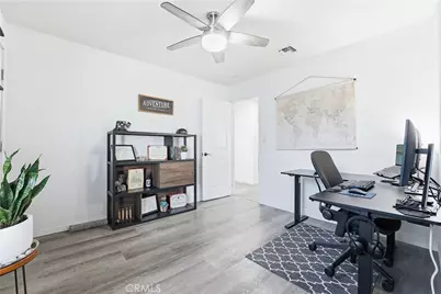 21005 Longworth, Lakewood, CA 90715 - Photo 17