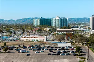 13231 Fiji Way, Marina del Rey, CA 90292 - Photo 39