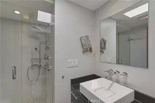 13231 Fiji Way, Marina del Rey, CA 90292 - Photo 29