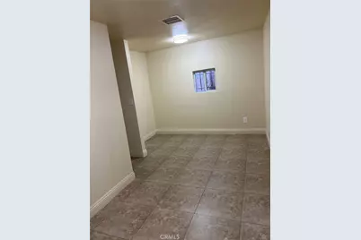 10529 Grape, Los Angeles, CA 90002 - Photo 5