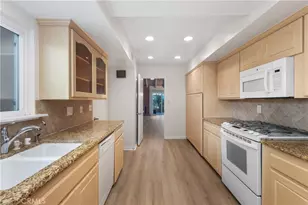 22 Meadowsweet, Irvine, CA 92612 - Photo 19