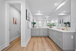 63 Longchamp, Irvine, CA 92602 - Photo 43