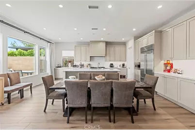 63 Longchamp, Irvine, CA 92602 - Photo 11