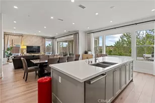 63 Longchamp, Irvine, CA 92602 - Photo 17