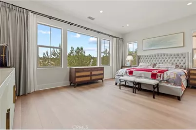 63 Longchamp, Irvine, CA 92602 - Photo 37