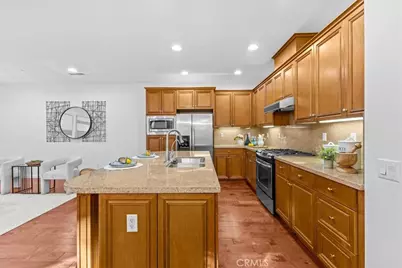 70 City Stroll, Irvine, CA 92620 - Photo 9