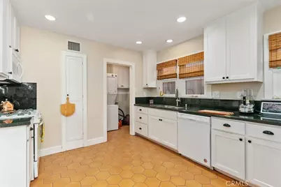 728 Belmont Avenue, Long Beach, CA 90804 - Photo 17