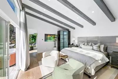 210 La Jolla, Newport Beach, CA 92663 - Photo 35
