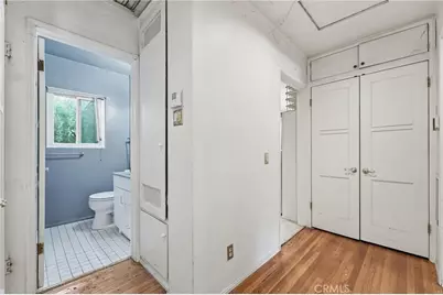 8226 Fenwick Street, Sunland, CA 91040 - Photo 9