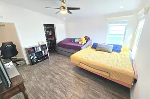 21851 Newland St, Huntington Beach, CA 92646 - Photo 15