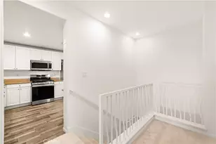 2250 Watermarke, Irvine, CA 92612 - Photo 25