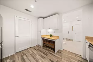 2250 Watermarke, Irvine, CA 92612 - Photo 15