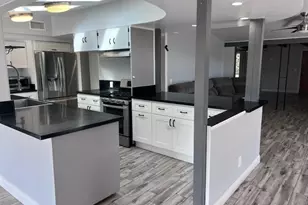 836 S Bellevue, Anaheim, CA 92805 - Photo 3