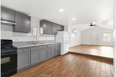 1130 Jeffrey St, Bakersfield, CA 93305 - Photo 11