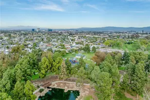 913 Junipero, Costa Mesa, CA 92626 - Photo 57