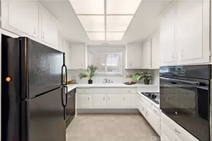 174 Avenida Majorca, Laguna Woods, CA 92637 - Photo 9