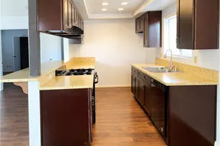 4881 Vista Dr, Huntington Beach, CA 92649 - Photo 27