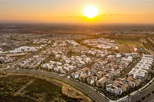 410 Lobata, Irvine, CA 92618 - Photo 39