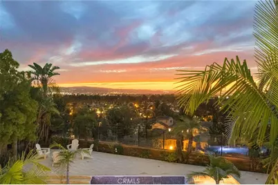 29 Small Grove, Irvine, CA 92618 - Photo 3