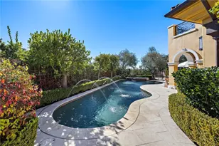 12 Thomas Rd, Ladera Ranch, CA 92694 - Photo 5