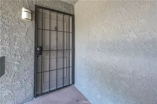 2875 S Fairview, Santa Ana, CA 92704 - Photo 5