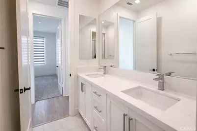 2173 Swaim Way, Tustin, CA 92782 - Photo 15