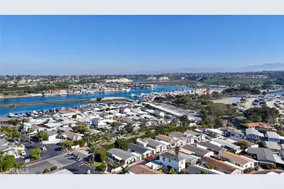 252 Mayflower Drive, Newport Beach, CA 92660 - Photo 37