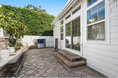 252 Mayflower Drive, Newport Beach, CA 92660 - Photo 29
