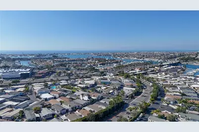 252 Mayflower Drive, Newport Beach, CA 92660 - Photo 41