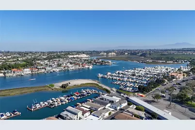 252 Mayflower Drive, Newport Beach, CA 92660 - Photo 39