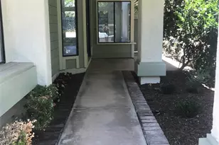 27 Alameda, Irvine, CA 92620 - Photo 3