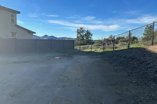 1391 Amanda Glen, Escondido, CA 92029 - Photo 11