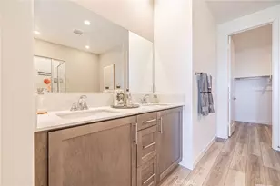 27555 Sanctuary Ct, Stevenson Ranch, CA 91381 - Photo 17