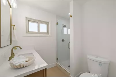 6901 Breeland, Huntington Beach, CA 92647 - Photo 29