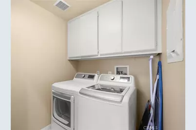 210 6th, Huntington Beach, CA 92648 - Photo 17