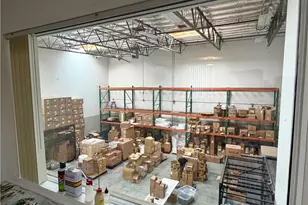 2575 Fortune Way, Vista, CA 92081 - Photo 9