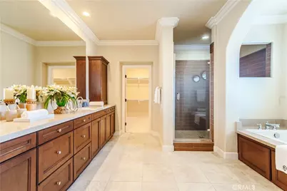 65 Rolling Green, Irvine, CA 92620 - Photo 33