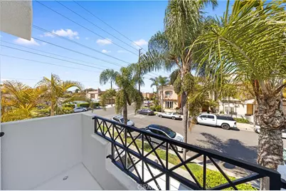 204 Lincoln Ave, Huntington Beach, CA 92648 - Photo 19