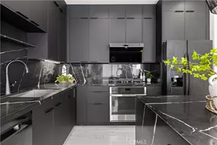 204 Lincoln Ave, Huntington Beach, CA 92648 - Photo 15