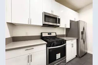 424 S Westmoreland Avenue #306, Los Angeles, CA 90020 - Photo 13