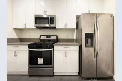 424 S Westmoreland Avenue #306, Los Angeles, CA 90020 - Photo 11