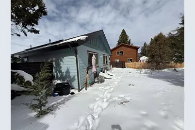 1056 Willow, Big Bear City, CA 92314 - Photo 13