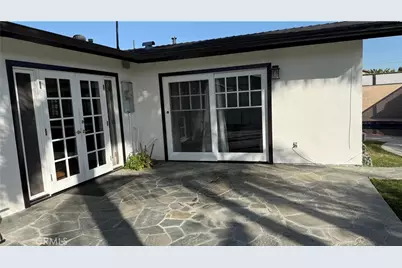 8422 Munster, Huntington Beach, CA 92646 - Photo 19