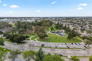 2702 San Lucas Ln, Costa Mesa, CA 92626 - Photo 55