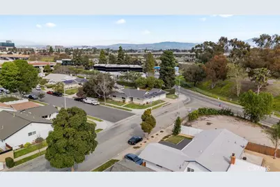 2702 San Lucas Lane, Costa Mesa, CA 92626 - Photo 49