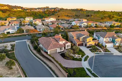 26600 Paseo Tranquila, San Juan Capistrano, CA 92675 - Photo 7